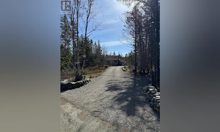114 Caseys Trail