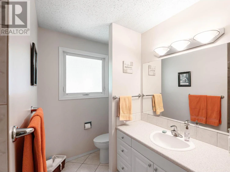 3292 Mciver Road, West Kelowna, BC, V4T 1G2 - 29