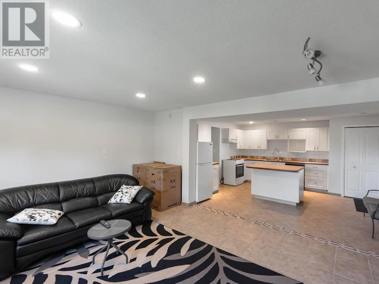 3292 Mciver Road, West Kelowna, BC, V4T 1G2 - 40