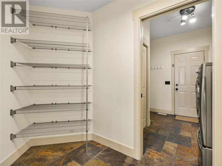 5407 Hedeman Court, Kelowna, BC, V1W 5A3 - 16