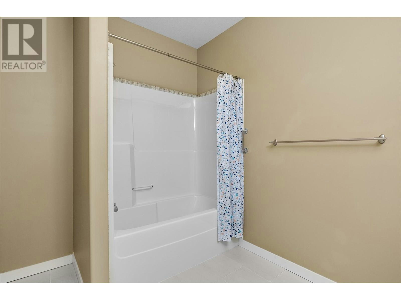 5407 Hedeman Court, Kelowna, BC, V1W 5A3 - 43
