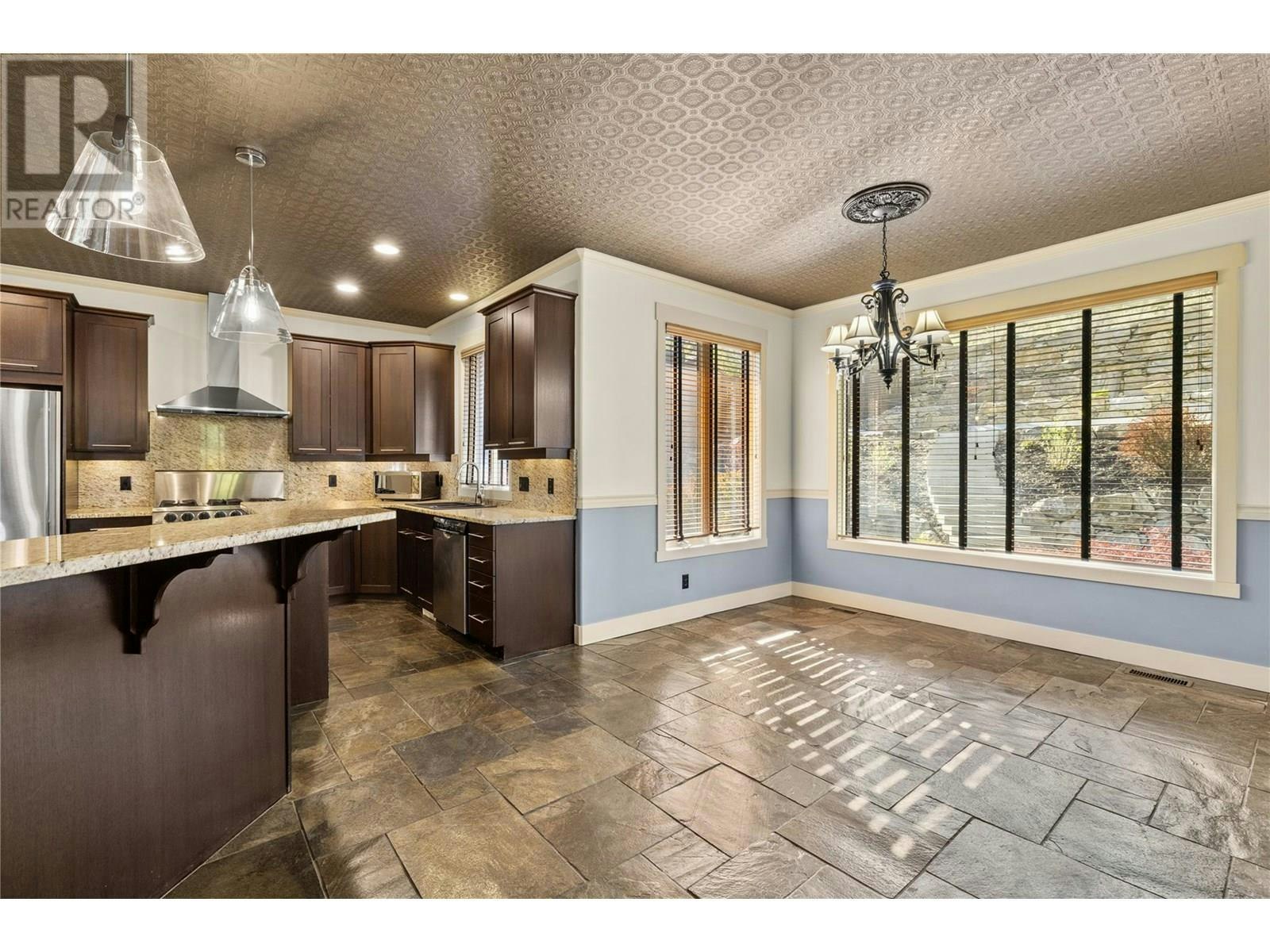 5407 Hedeman Court, Kelowna, BC, V1W 5A3 - 18