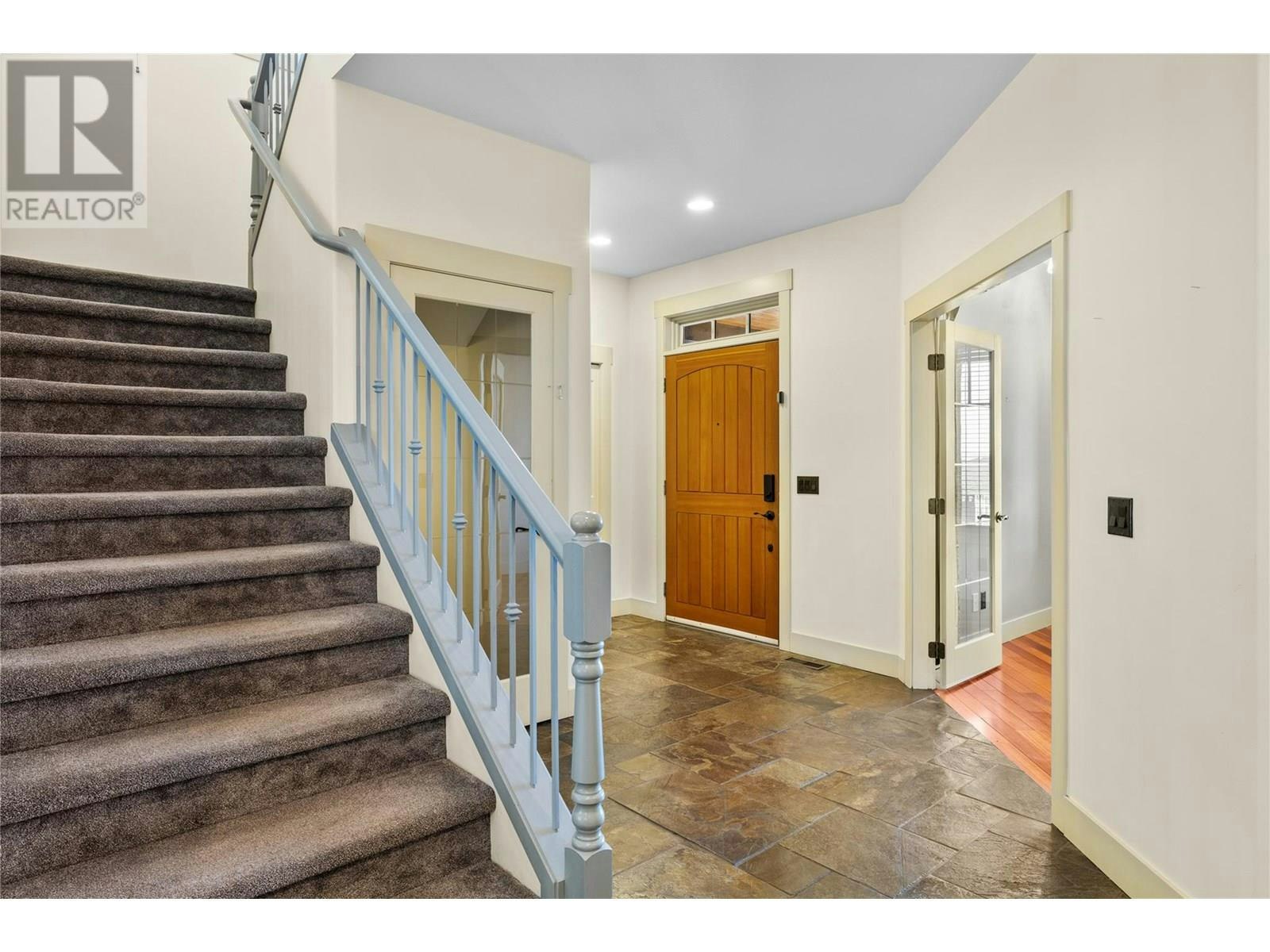 5407 Hedeman Court, Kelowna, BC, V1W 5A3 - 4