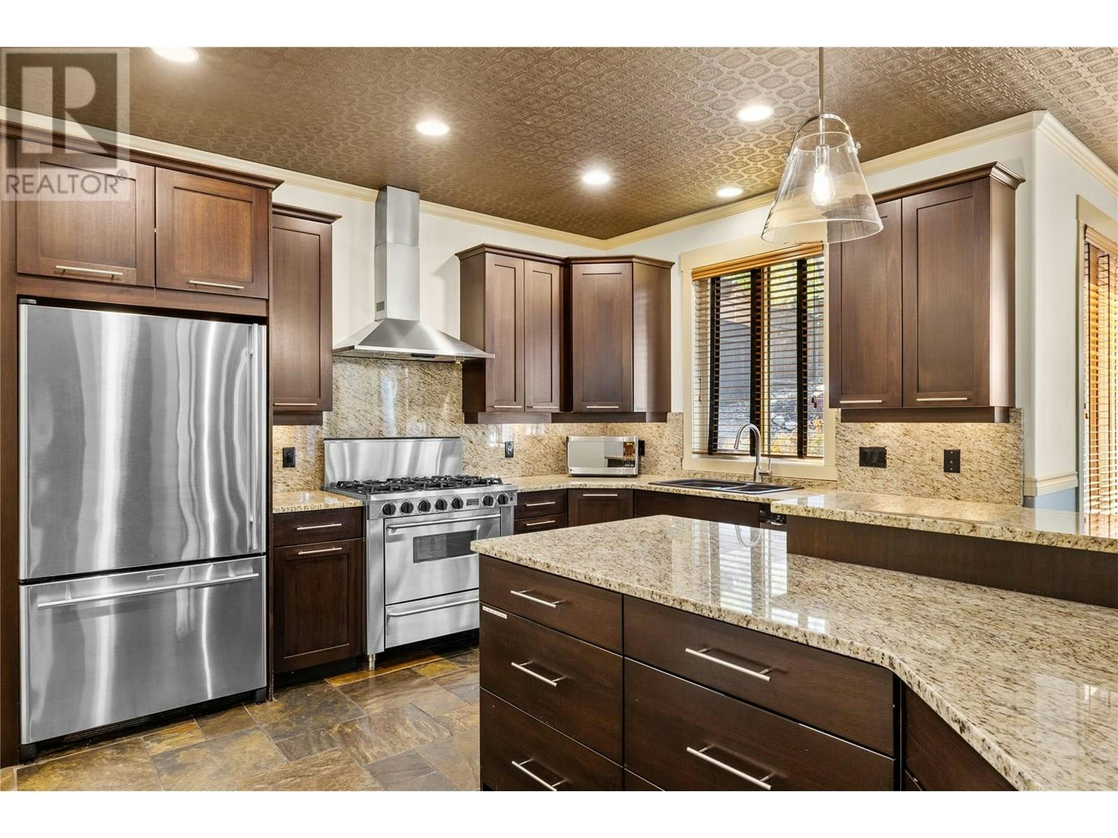 5407 Hedeman Court, Kelowna, BC, V1W 5A3 - 12