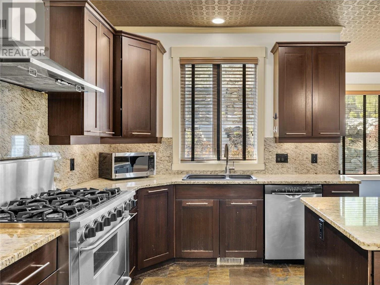5407 Hedeman Court, Kelowna, BC, V1W 5A3 - 13
