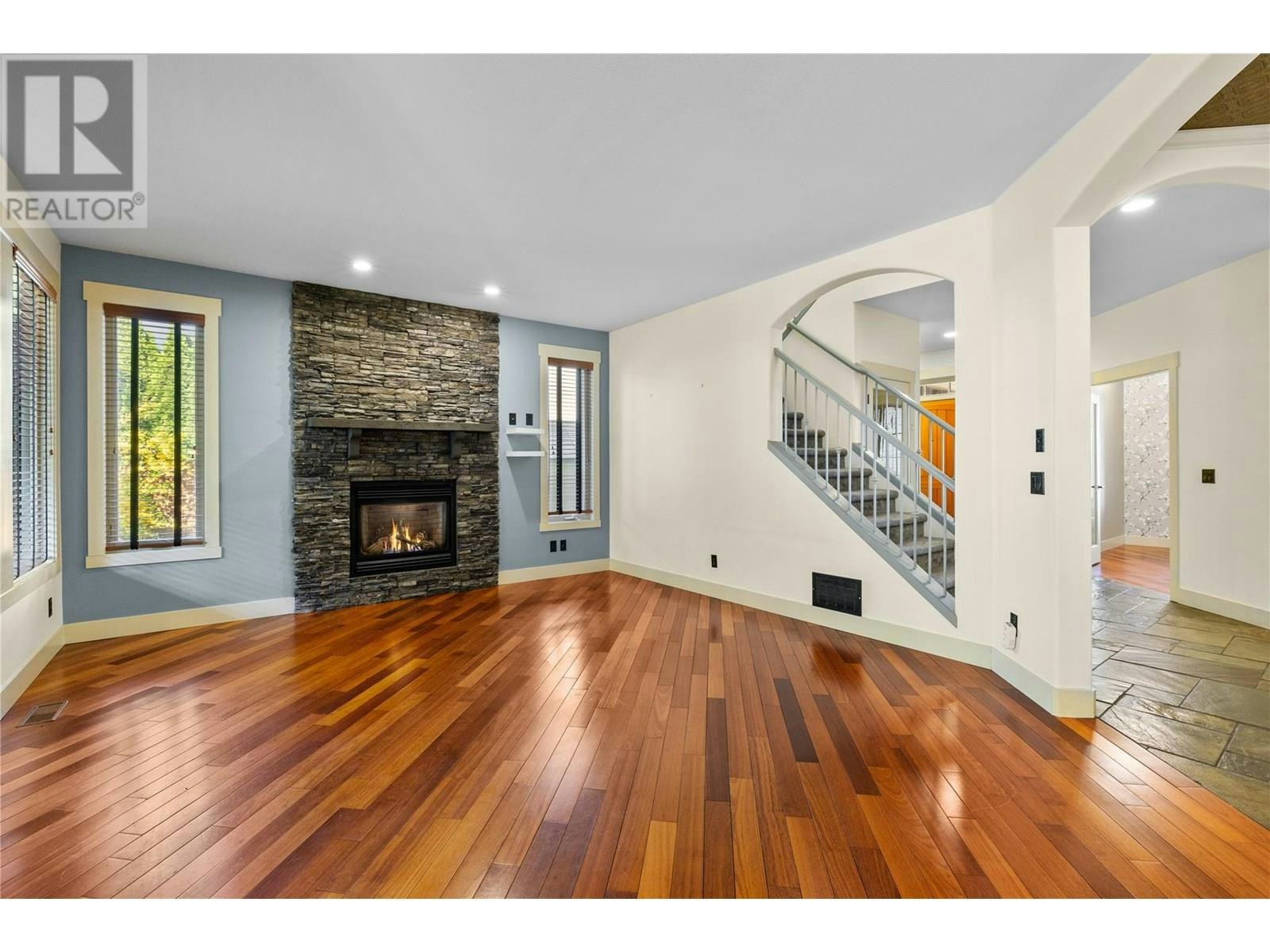 5407 Hedeman Court, Kelowna, BC, V1W 5A3 - 9