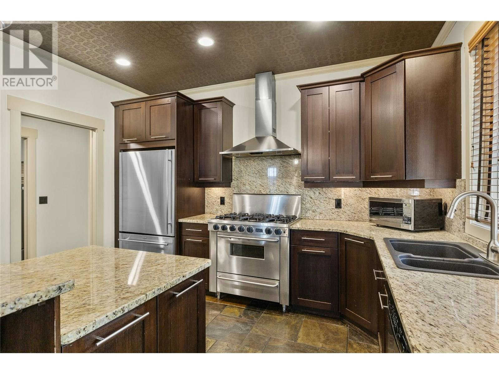 5407 Hedeman Court, Kelowna, BC, V1W 5A3 - 15
