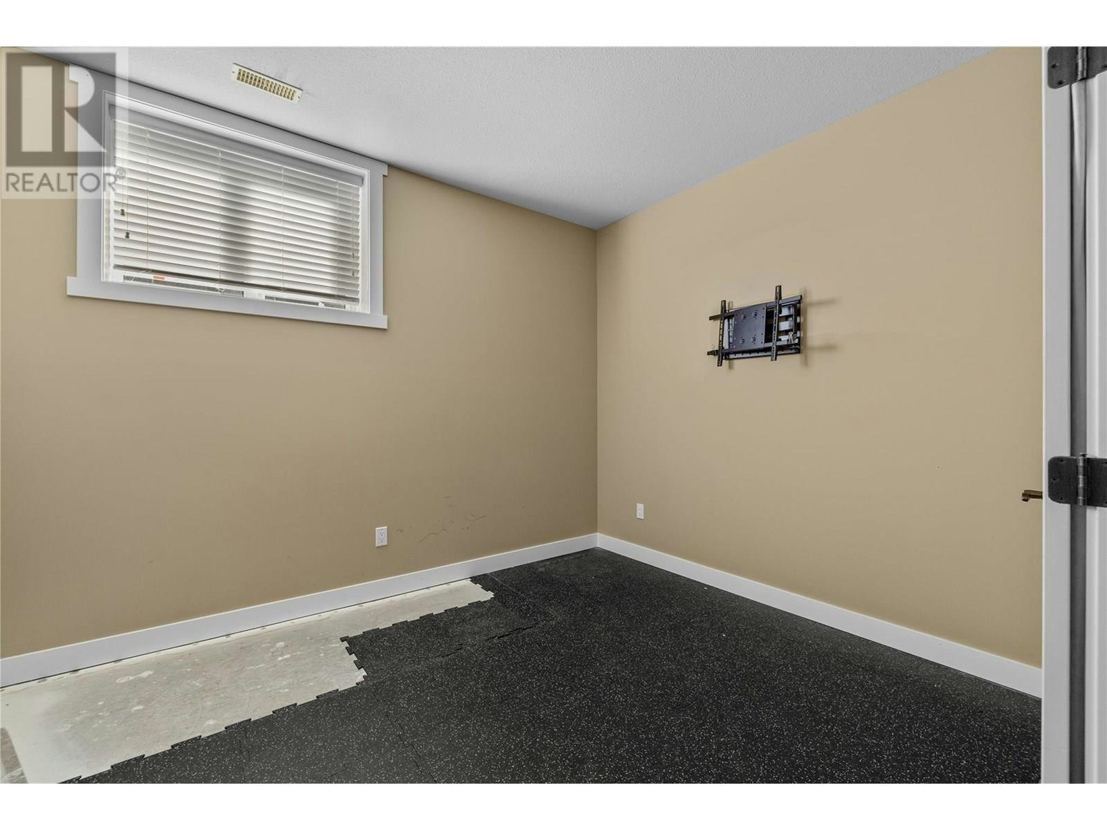 5407 Hedeman Court, Kelowna, BC, V1W 5A3 - 44