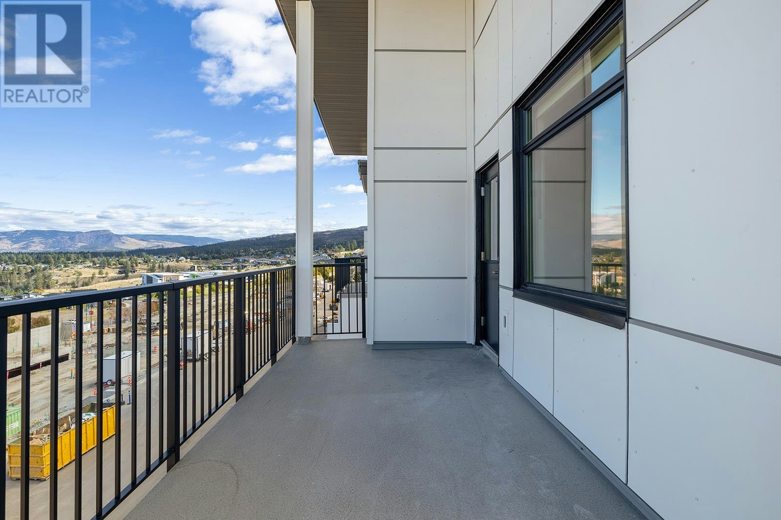 201-1111 Frost Road, Kelowna, BC, V1W 0G8 - 32
