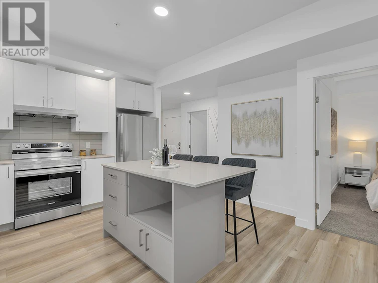 201-1111 Frost Road, Kelowna, BC, V1W 0G8 - 4
