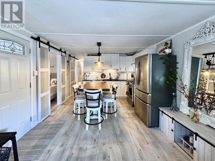 11-197 Dauphin Avenue, Penticton, BC, V2A 3S3 - 11