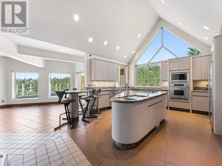 464 Grainger Road, Kelowna, BC, V1V 1C8 - 10