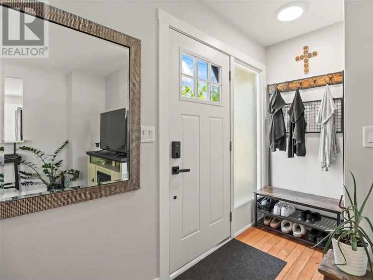 2504 26 Street, Vernon, BC, V1T 4T5 - 5