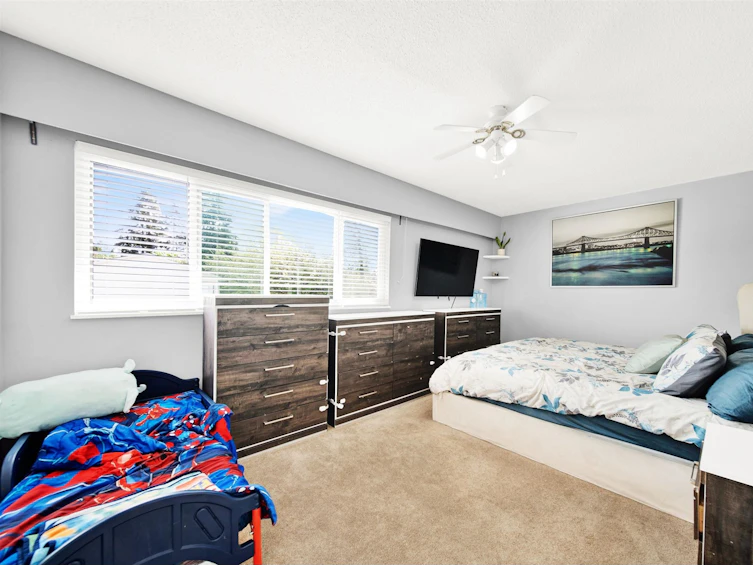 59-5211 204, Langley, BC, V3A 5X1 - 5