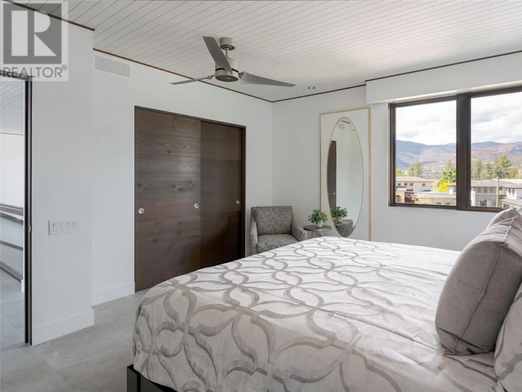 2463 Thacker Drive, West Kelowna, BC, V1Z 1V9 - 50