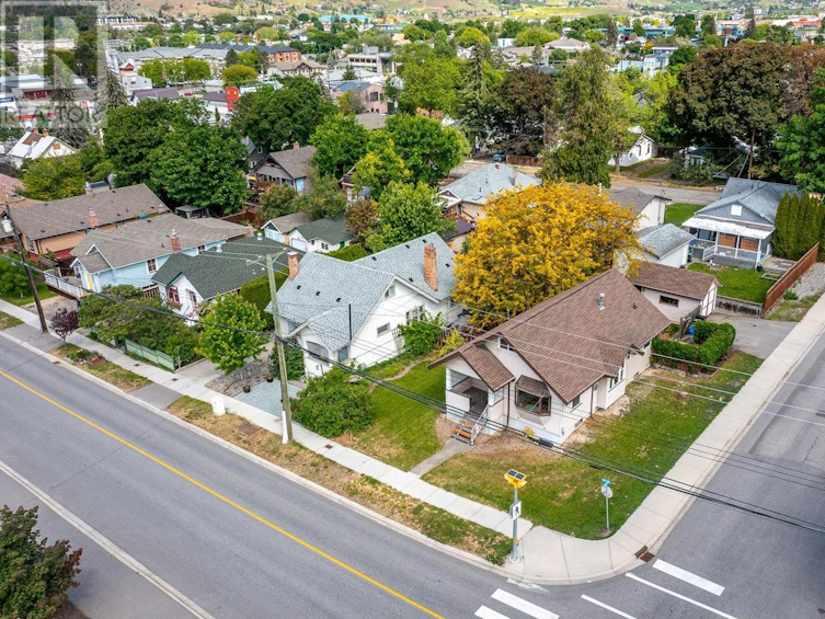 2501 35 Avenue, Vernon, BC, V1T 2S6 - 37