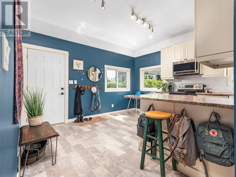 2501 35 Avenue, Vernon, BC, V1T 2S6 - 6