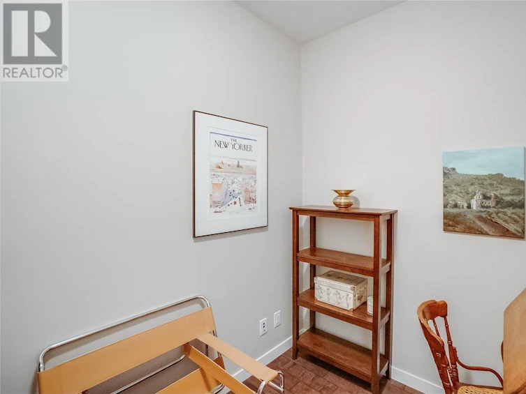 217-710 Vernon Street, Nelson, BC, V1L 4G2 - 33