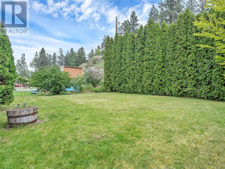 7982 South Victoria Road, Summerland, BC, V0H 1Z2 - 43
