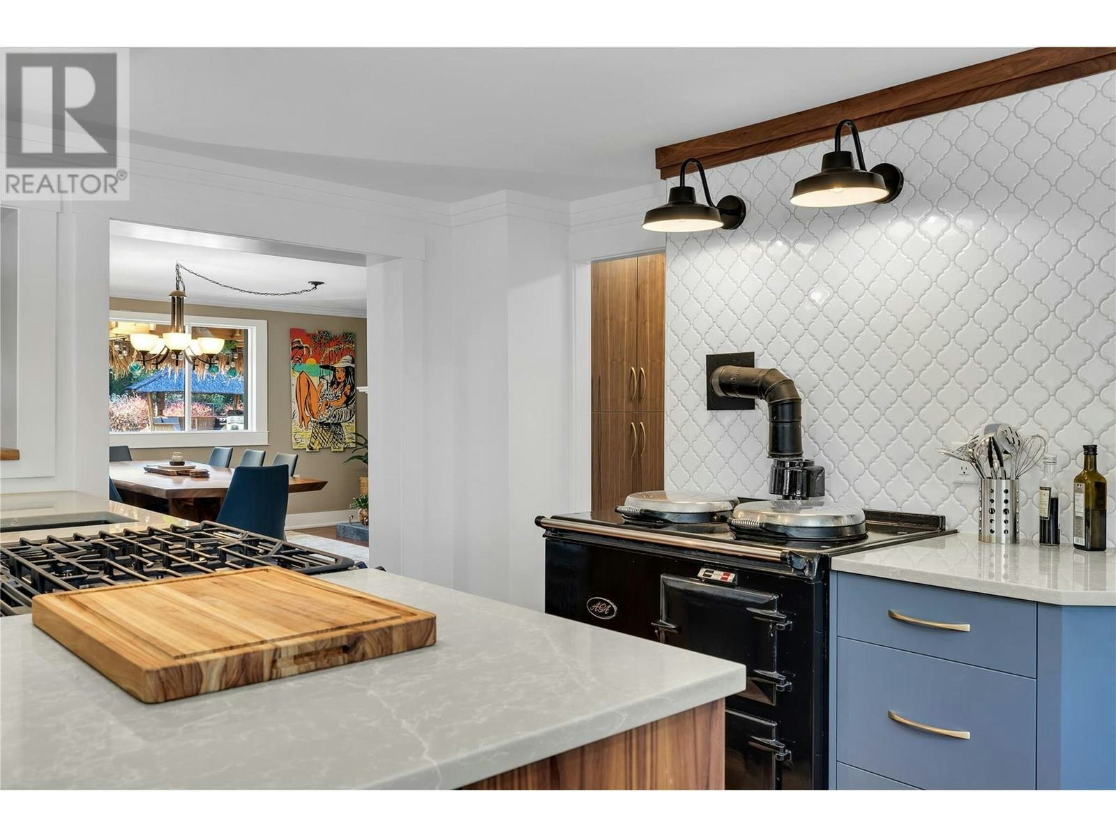 863 Coronado Crescent, Kelowna, BC, V1W 2K3 - 12