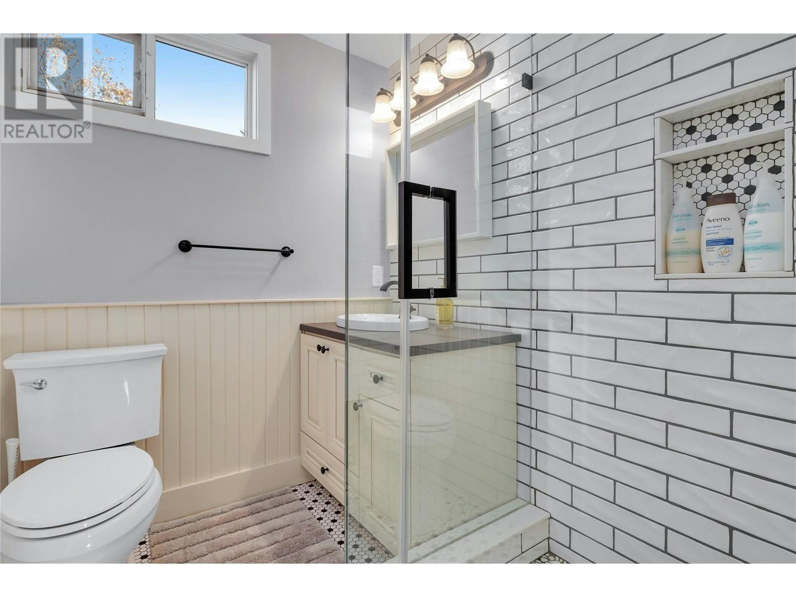 863 Coronado Crescent, Kelowna, BC, V1W 2K3 - 30