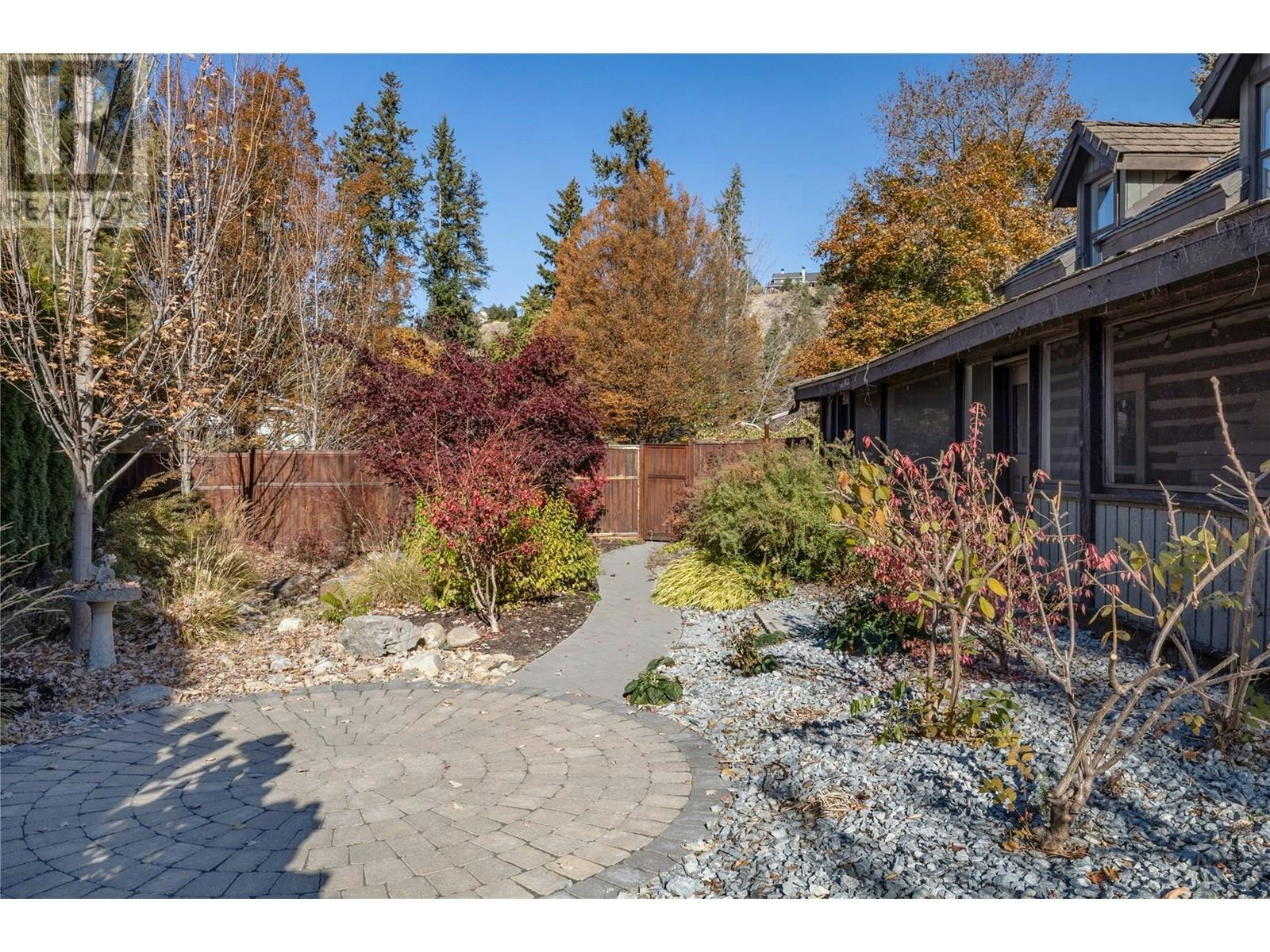 863 Coronado Crescent, Kelowna, BC, V1W 2K3 - 59