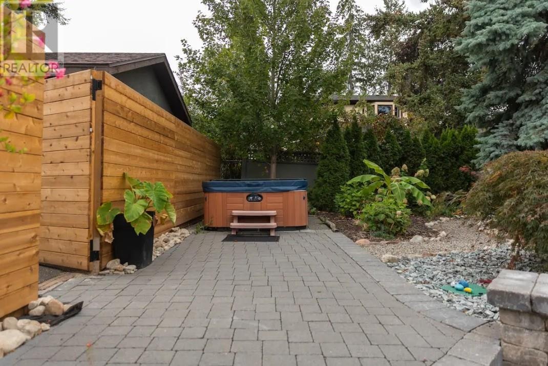 863 Coronado Crescent, Kelowna, BC, V1W 2K3 - 57