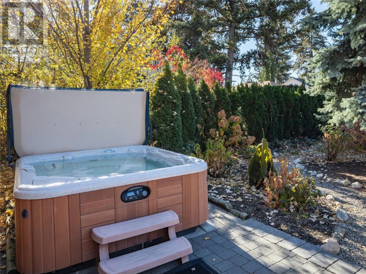 863 Coronado Crescent, Kelowna, BC, V1W 2K3 - 56