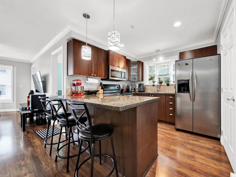 306-5474 198, Langley, BC, V3A 1G2 - 16