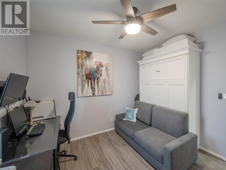 24-3096 South Main Street, Penticton, BC, V2A 8C2 - 30