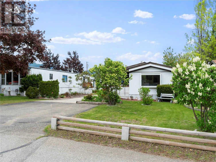 98-1361 Southeast 30 Street, Salmon Arm, BC, V1E 2N4 - 22