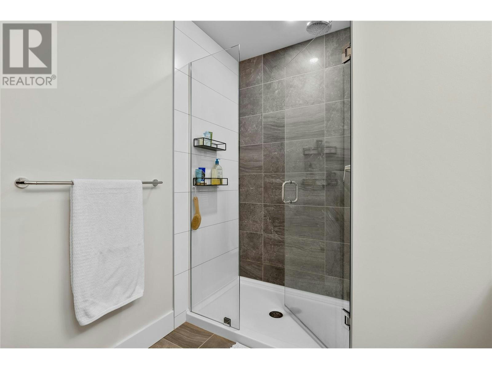 121-4380 Lakeshore Road, Kelowna, BC, V1W 5N3 - 22