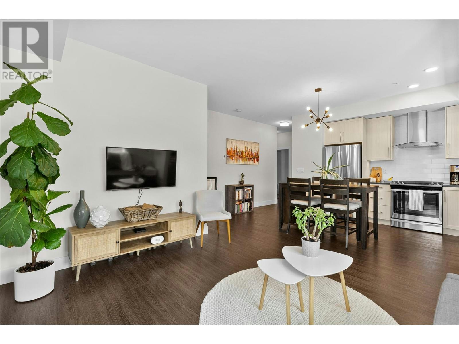 121-4380 Lakeshore Road, Kelowna, BC, V1W 5N3 - 12