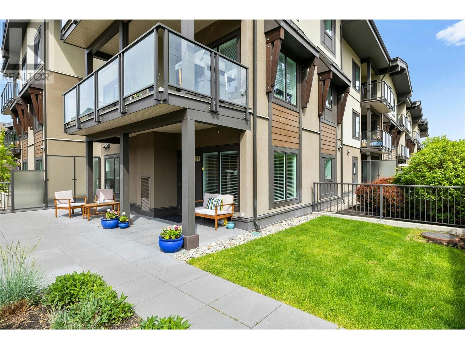 121-4380 Lakeshore Road, Kelowna, BC, V1W 5N3 - 2