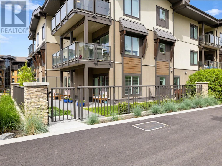 121-4380 Lakeshore Road, Kelowna, BC, V1W 5N3 - 32