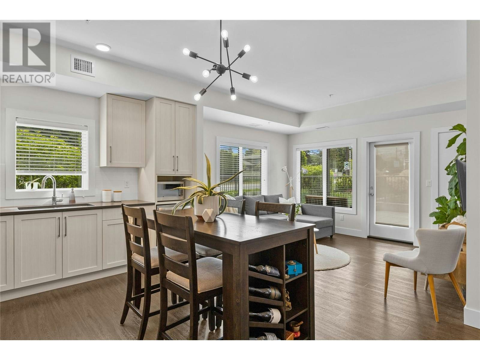 121-4380 Lakeshore Road, Kelowna, BC, V1W 5N3 - 9