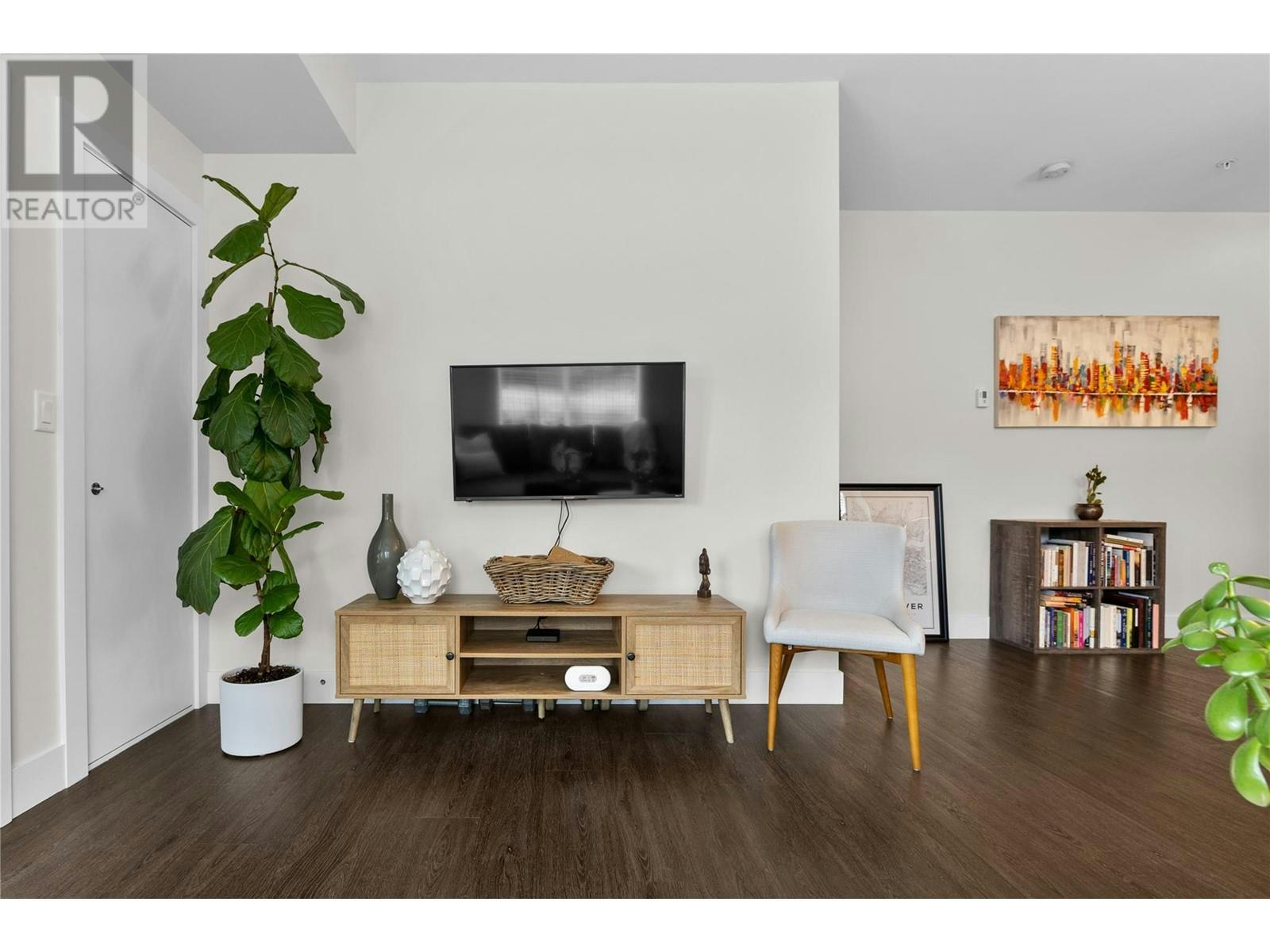 121-4380 Lakeshore Road, Kelowna, BC, V1W 5N3 - 13