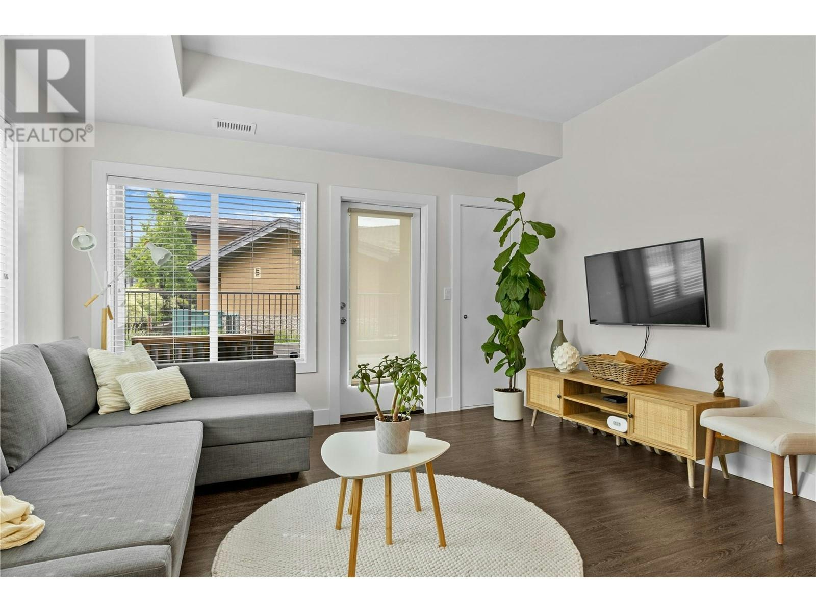 121-4380 Lakeshore Road, Kelowna, BC, V1W 5N3 - 11
