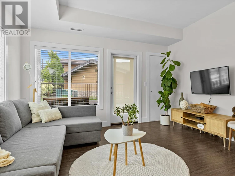 121-4380 Lakeshore Road, Kelowna, BC, V1W 5N3 - 11