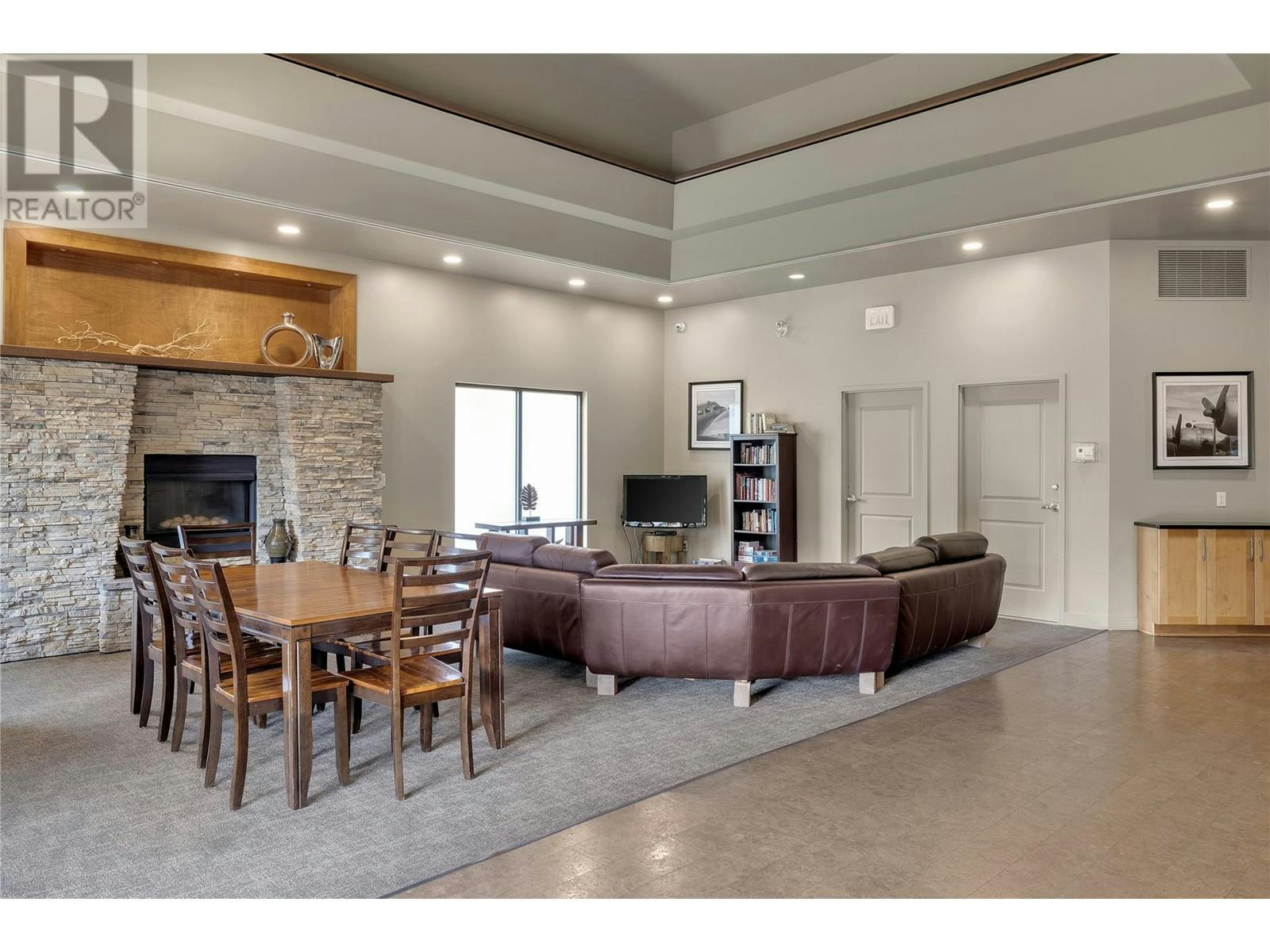 121-4380 Lakeshore Road, Kelowna, BC, V1W 5N3 - 35