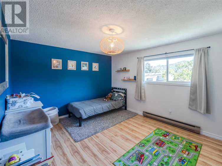 1626 Carmi Avenue, Penticton, BC, V2A 6M8 - 25