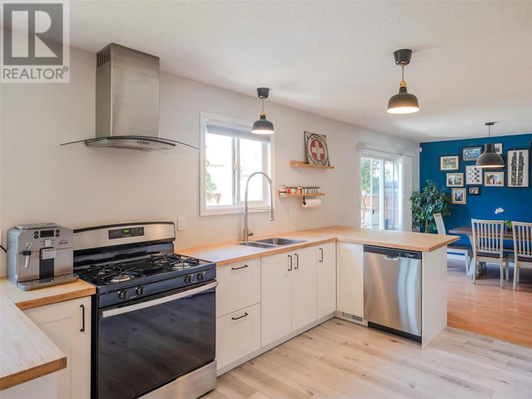1626 Carmi Avenue, Penticton, BC, V2A 6M8 - 15