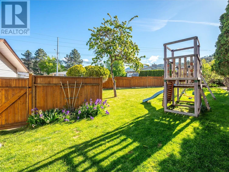 1626 Carmi Avenue, Penticton, BC, V2A 6M8 - 36