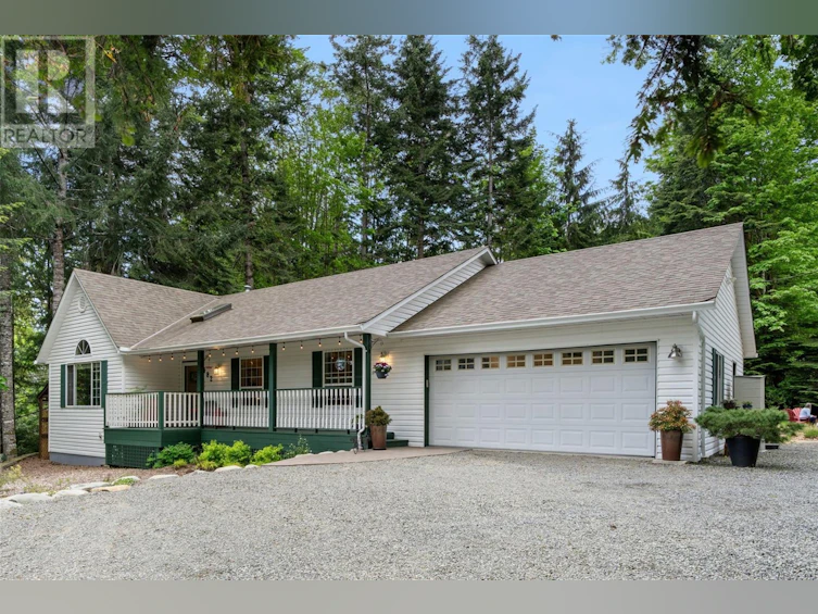 182/184 Tern Road, Lake Cowichan, BC, V0R 2G0
