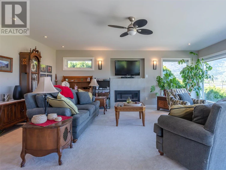 5614 Yarrow Street, Oliver, BC, V0H 1T9 - 12