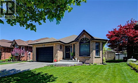 84 Hillgarden Drive, Hamilton, ON, L8J 3S7