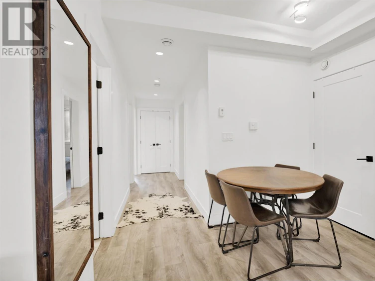 2743 Duke Street, Vancouver, BC, V5R 4S8 - 16