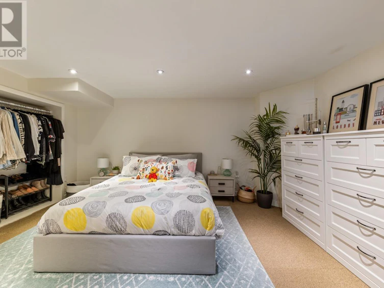 1132 Rossland Street, Vancouver, BC, V5K 4A1 - 22