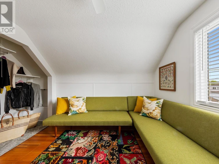 1132 Rossland Street, Vancouver, BC, V5K 4A1 - 18