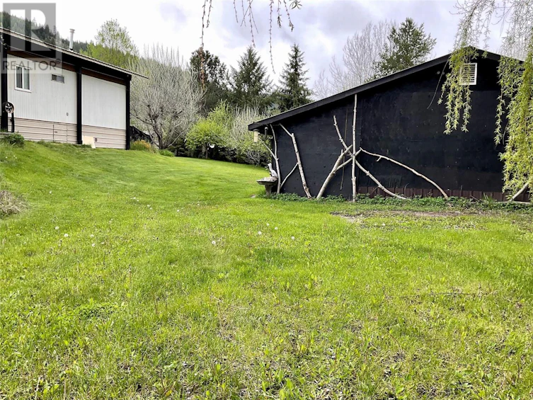 1380 Klondike Street, Greenwood, BC, V0H 1J0 - 9